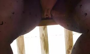 Dia memberikan roda untuk syarikat dan patah pantatnya. video lucah baju kurung - Porn Video