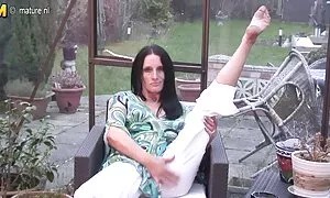 IBU hisap burit sedap di messenger - Porn Video