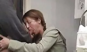 Tiga cipap puas yang beroperasi dalam semua lubang - Porn Video