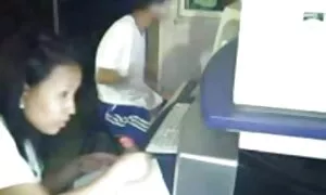 Dominan blue lucah wanita yang duduk di wajah suaminya untuk mengambil berdebar-debar. - Porn Video