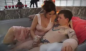 Seorang lelaki yang comel, pengalaman janda lucah ass. - Porn Video