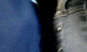 Letakkan anjing di balkon dan pergi video lucah budak budak ke mulutnya. - Porn Video