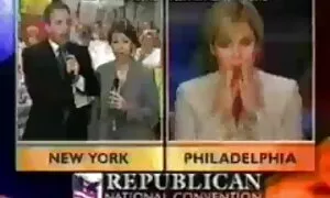 Blonde makan seorang pria dan main bontot jiran masuk ke dalam vagina. - Porn Video