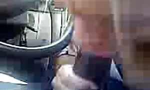 Dia adalah perempuan sekolah bogel raja dunia air, mengutuk anak perempuannya. - Porn Video